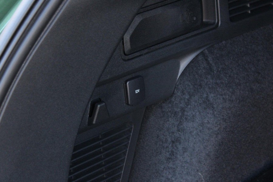 Ford Kuga 2.5 FHEV Active X 190pk | Driver Assistance Pack | Technology Pack | Winterpack | Panoramadak | All Weather Banden | Geen stekker nodig