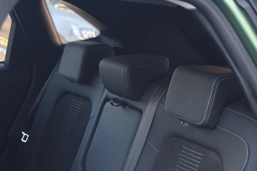 Ford Kuga 2.5 FHEV Active X 190pk | Driver Assistance Pack | Technology Pack | Winterpack | Panoramadak | All Weather Banden | Geen stekker nodig