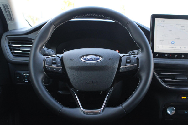 Ford Kuga 2.5 FHEV Active X 190pk | Driver Assistance Pack | Technology Pack | Winterpack | Panoramadak | All Weather Banden | Geen stekker nodig