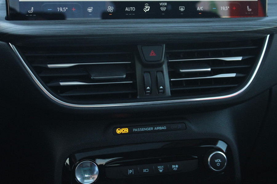 Ford Kuga 2.5 FHEV Active X 190pk | Driver Assistance Pack | Technology Pack | Winterpack | Panoramadak | All Weather Banden | Geen stekker nodig