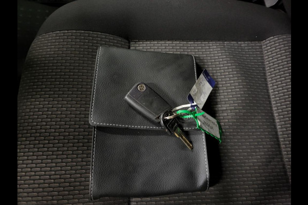 Volkswagen Transporter 2.0TDI 110pk L2/H1 Euro 6!