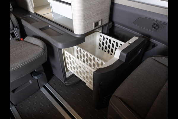 Volkswagen California Ocean eHybrid 4Motion / 245pk / Trekhaak /