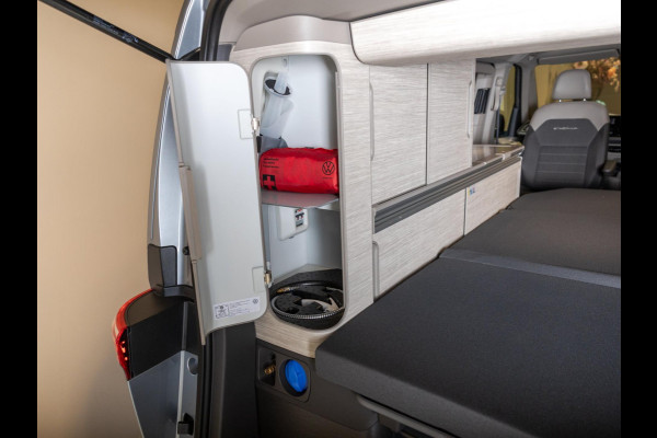 Volkswagen California Ocean eHybrid 4Motion / 245pk / Trekhaak /