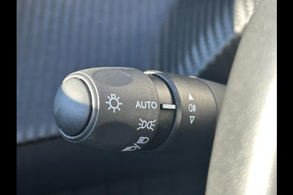 Peugeot 208 Hybrid 100 e-DCS6 Allure | Parkeercamera | Adaptive cruise | Prijs is rijklaar