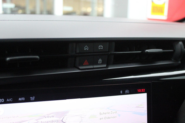 Alfa Romeo junior Elettrica VELOCE 280PK 54 kWh | SPORT PACK (SABELT SPORTSTOELEN ELEKTRISCH BEDIENBAAR OP DE BESTUURDERSSTOEL/STOEL VERWARMING/ALUMINIUM INSTAPLIJSTEN EN PEDALEN/PERFROMANCE STUURWIEL MET ALCANTARA/PERFORMANCE BODYKIT "PROGRESSO"/AMBIENT LIGHT/GETINTE ACHETRRUITEN | TECHNO PACK (LED MATRIX KOPLAMPEN/AUTOMATISCH DIMMENDE BINNENSPIEGEL/DRAADLOZE TELEFOONLADER/DODEHOEK DETECTIE/NAVIGATIE/ELEKTRISCH BEDIENBARE ACHTERKLEP/KEYLESS ENTRY/KEYLESS START/ADAPTIVE CRUISE CONTROL/ACHTERUITRIJ CAMERA) | DRAADLOZE APPLE CARPLAY/ANDROID AUTO | 20" LICHTMETALEN VELGEN "VENTI" | RODE RE