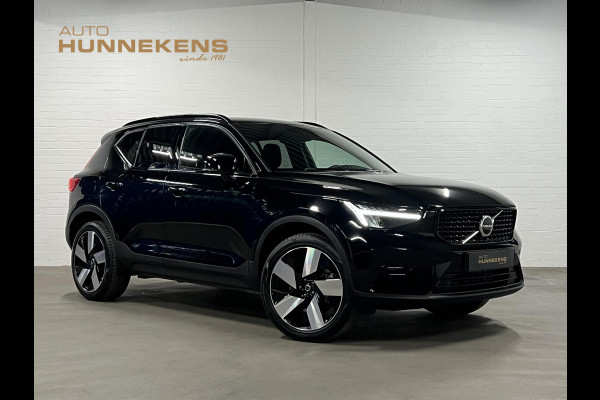Volvo XC40 T4 RECHARGE PLUS DARK Trekhaak | Stoel-/stuurverwarming | Cruise control | Achteruitrij camera | Carplay