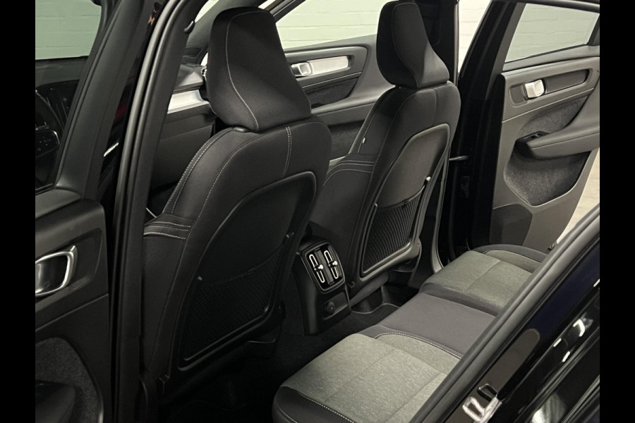 Volvo XC40 T4 RECHARGE PLUS DARK Trekhaak | Stoel-/stuurverwarming | Cruise control | Achteruitrij camera | Carplay