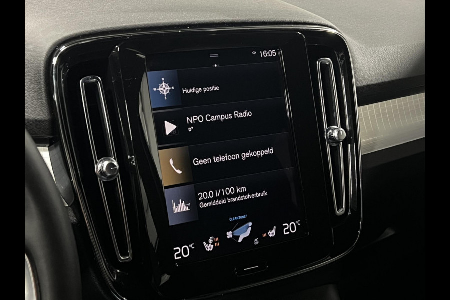 Volvo XC40 T4 RECHARGE PLUS DARK Trekhaak | Stoel-/stuurverwarming | Cruise control | Achteruitrij camera | Carplay