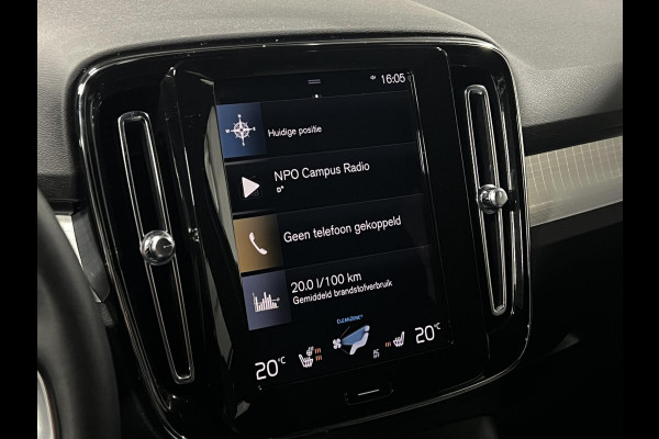 Volvo XC40 T4 RECHARGE PLUS DARK Trekhaak | Stoel-/stuurverwarming | Cruise control | Achteruitrij camera | Carplay