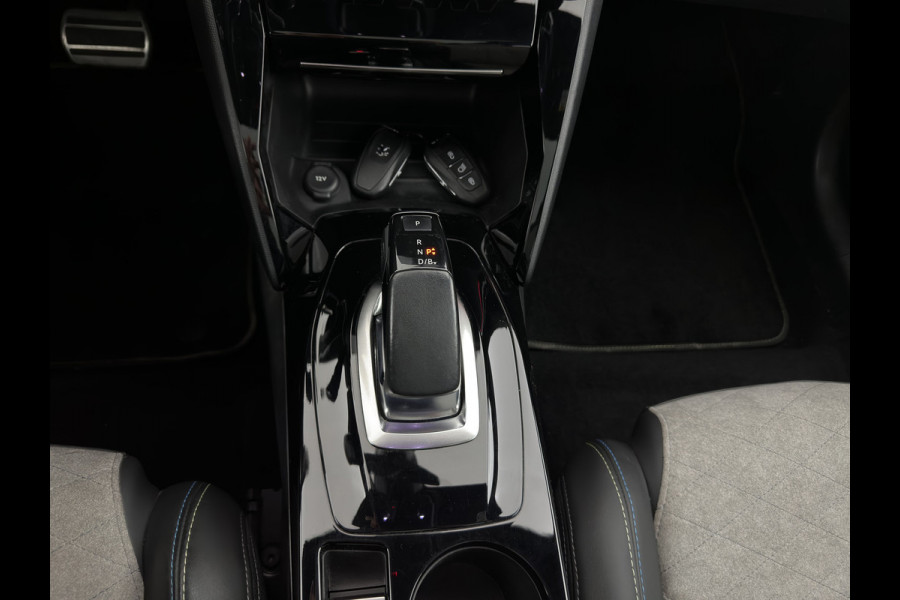 Peugeot e-208 EV GT 350 50 kWh [ 3-Fase ] {SOH-100%} (INCL-BTW) *PANO | FULL-LED | DIGI-COCKPIT | BLINDSPOT | CAMERA | LEATHER-ALCANTARA | AMBIENT-LIGHT | NAVI-FULLMAP | LANE-ASSIST | KEYLESS | DAB | CCS-FASTLOADER | HEATED-SPORTSEATS | 17"ALU*