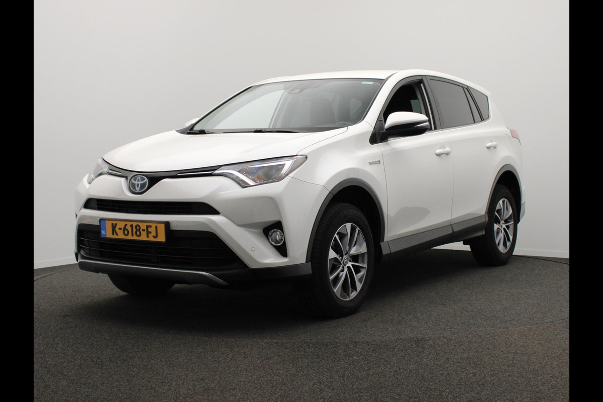 Toyota RAV4 2.5 Hybrid Dynamic *61.580 KM* Navigatie Camera Climate Control 1e Eigenaar