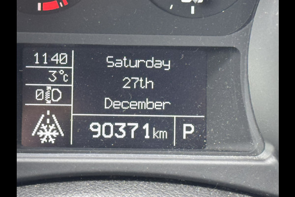 Alfa Romeo Giulietta 1.6 JTDm Sport | Meer foto's volgen! | Let op, rijdende auto, niet altijd aanwezig!