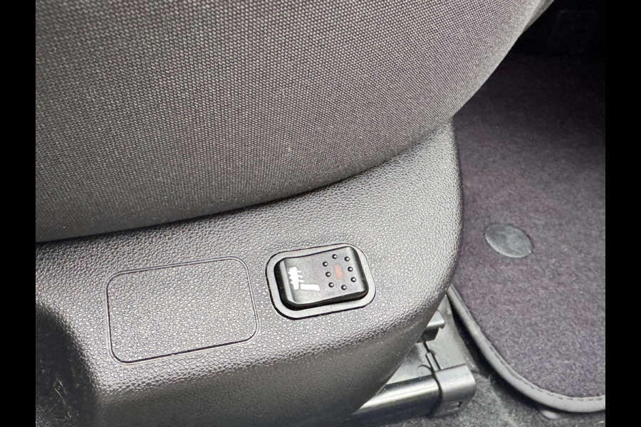 Alfa Romeo Giulietta 1.6 JTDm Sport | Meer foto's volgen! | Let op, rijdende auto, niet altijd aanwezig!