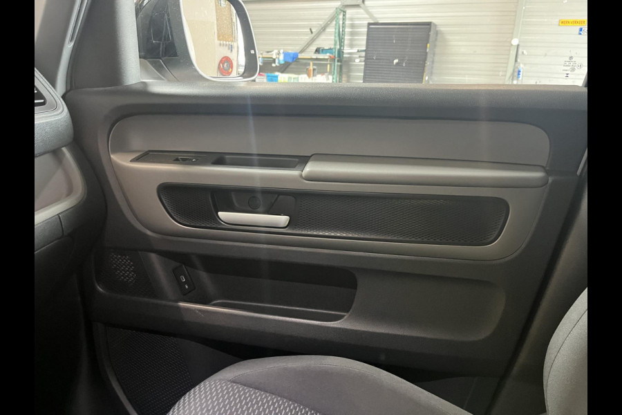 Volkswagen ID. Buzz Cargo L1H1 204 pk 77 kWh PRO Adaptive Cruise Trekhaak PDC Camera Keyless