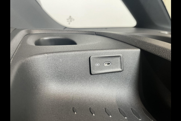 Volkswagen ID. Buzz Cargo L1H1 204 pk 77 kWh PRO Adaptive Cruise Trekhaak PDC Camera Keyless