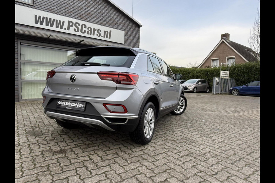 Volkswagen T-Roc 1.5 TSI DSG 150pk Acc|Camera|CarPlay|IQ_Light|Navi