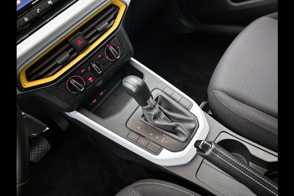 Seat Arona 1.0 TSI AUTOM. Style Connect CARPLAY-NAV | CRUISE | PRIVACY-GLASS