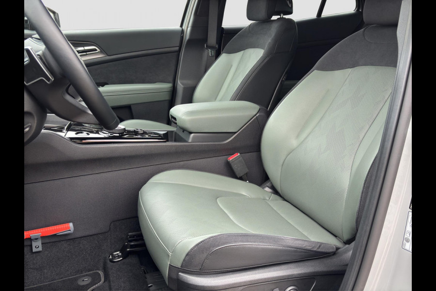 Kia Sportage 1.6 T-GDi Hybrid Dark Edition