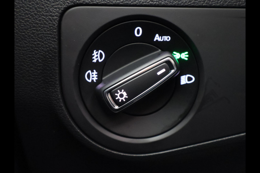 Volkswagen Tiguan Allspace 1.5 TSI AUTOMAAT.7 ZITS.GARANTIE 10-2030* PANODAK .PDC V+A. APPLE/ANDROID. STOELVERWARMING ETC ETC