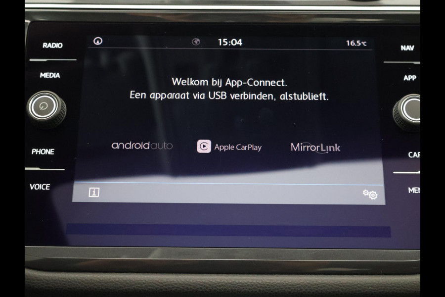 Volkswagen Tiguan Allspace 1.5 TSI AUTOMAAT.7 ZITS.GARANTIE 10-2030* PANODAK .PDC V+A. APPLE/ANDROID. STOELVERWARMING ETC ETC