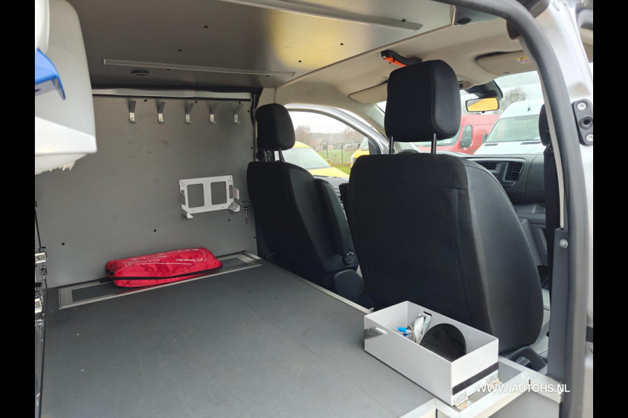 Citroën Jumpy 2.0 BlueHDI 180 PK AUTOMAAT , 1e Eig Ex overheid. Euro 6 , lengte 2 , honden inrichting ,