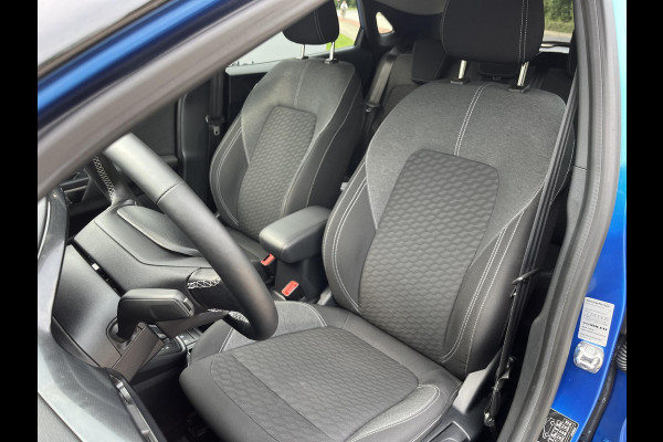 Ford Puma 1.0 EcoBoost Hybrid Titanium 125pk | Winterpack | SYNC 3 Navigatie | Parkeersensoren achter | Contrasterend Dak |