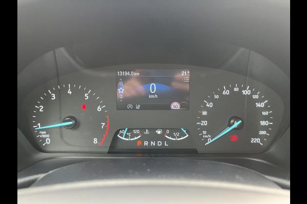 Ford Puma 1.0 EcoBoost Hybrid Titanium 125pk | Winterpack | SYNC 3 Navigatie | Parkeersensoren achter | Contrasterend Dak |