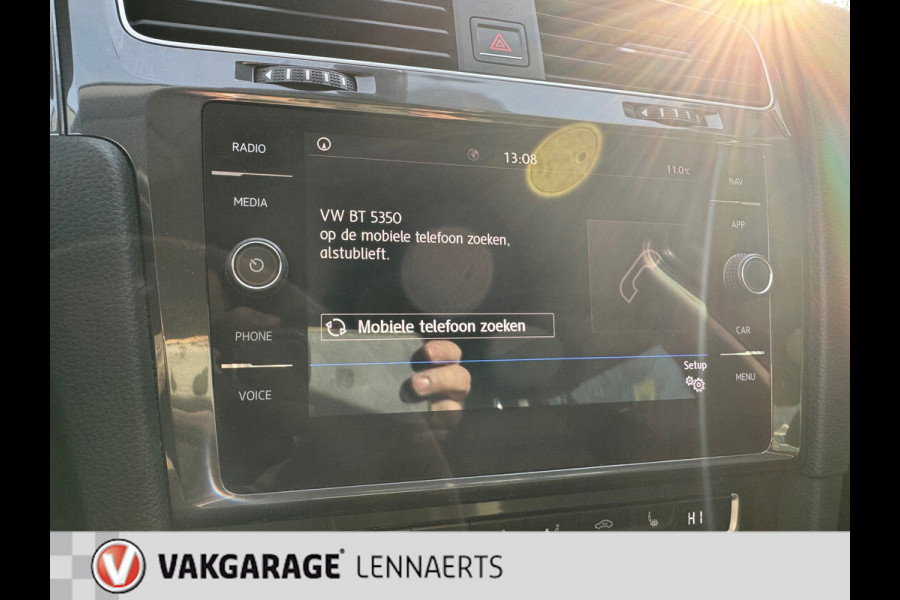 Volkswagen Golf 1.0 TSI Comfortline ac/navi/pdc,ect. Rijklaarprijs / 12 mnd Bovag garantie