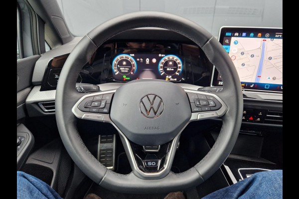 Volkswagen Golf 8.5 1.5 eHybrid 50 Edition /Panoramadak /Winterpakket
