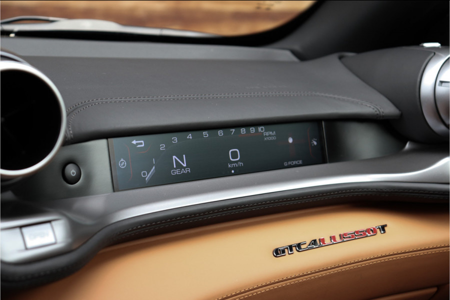 Ferrari GTC4 Lusso Turbo 3.9 V8 **APPROVED/Lift/360 camera/Pano/Ceramic/Carplay/20**