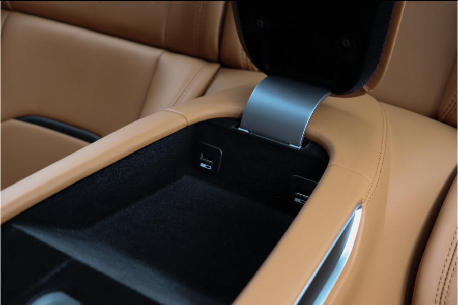 Ferrari GTC4 Lusso Turbo 3.9 V8 **APPROVED/Lift/360 camera/Pano/Ceramic/Carplay/20**