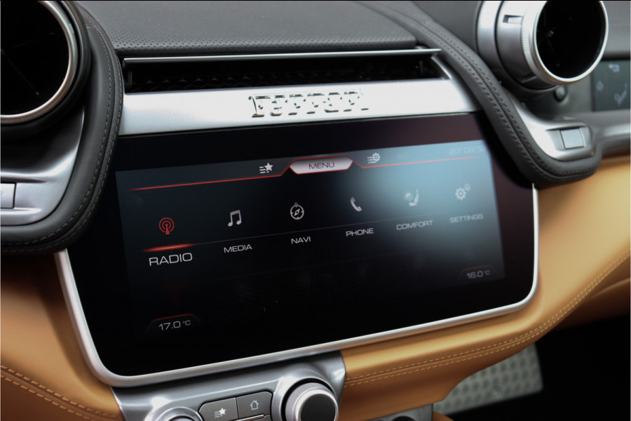 Ferrari GTC4 Lusso Turbo 3.9 V8 **APPROVED/Lift/360 camera/Pano/Ceramic/Carplay/20**