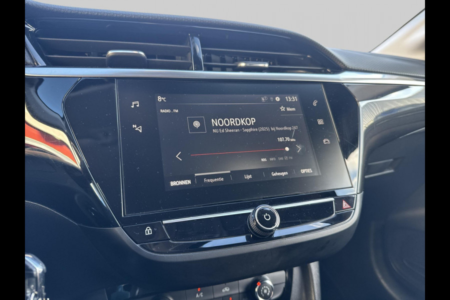 Opel Corsa 1.2 Elegance | All Season banden | 17 inch LM Velgen | Camera