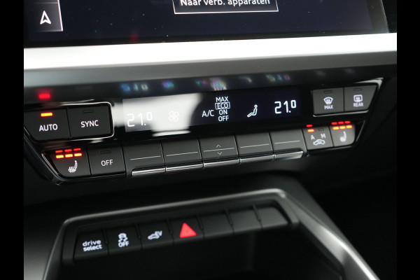 Audi A3 Sportback 40 TFSI e Advanced edition Plug In Hybrid 204pk PHEV | Trekhaak Afn. | Apple Carplay | Keyless | Sporstoelen Verwarmd | Virtual | Cruise Control | DAB | 17" L.M. |