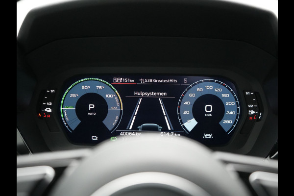 Audi A3 Sportback 40 TFSI e Advanced edition Plug In Hybrid 204pk PHEV | Trekhaak Afn. | Apple Carplay | Keyless | Sporstoelen Verwarmd | Virtual | Cruise Control | DAB | 17" L.M. |