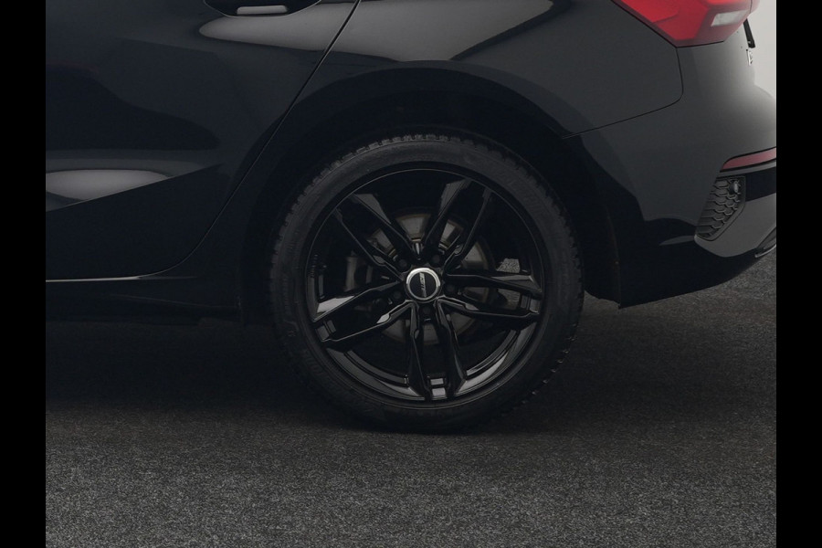 Audi A3 Sportback 40 TFSI e Advanced edition Plug In Hybrid 204pk PHEV | Trekhaak Afn. | Apple Carplay | Keyless | Sporstoelen Verwarmd | Virtual | Cruise Control | DAB | 17" L.M. |