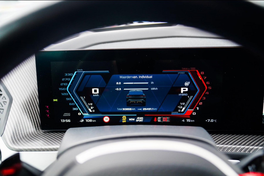 BMW XM PHEV 30 kWh | 687 PK | Iconic Glow | Skylounge | Massage | 360 Cam | Drive assistant | Stuurwielverwarming | Sportuitlaat |