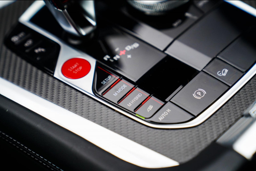 BMW XM PHEV 30 kWh | 687 PK | Iconic Glow | Skylounge | Massage | 360 Cam | Drive assistant | Stuurwielverwarming | Sportuitlaat |