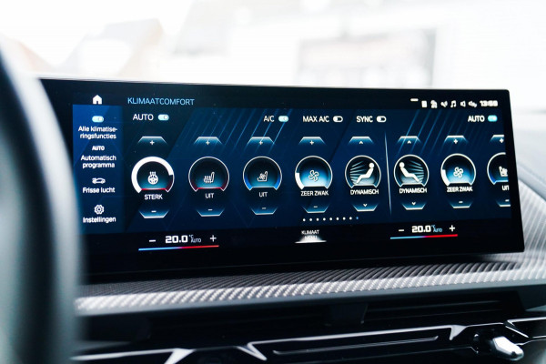 BMW XM PHEV 30 kWh | 687 PK | Iconic Glow | Skylounge | Massage | 360 Cam | Drive assistant | Stuurwielverwarming | Sportuitlaat |