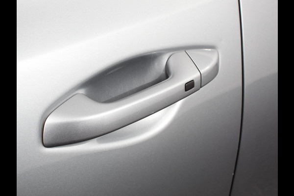 Kia Ceed Sportswagon 1.6 GDI PHEV AUTOMAAT DynamicLine | Navigatie | Apple carplay/Android Auto | Cruise Control | Lichtmetalen Velgen | Climate Control