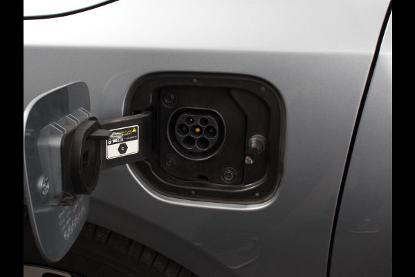 Kia Ceed Sportswagon 1.6 GDI PHEV AUTOMAAT DynamicLine | Navigatie | Apple carplay/Android Auto | Cruise Control | Lichtmetalen Velgen | Climate Control