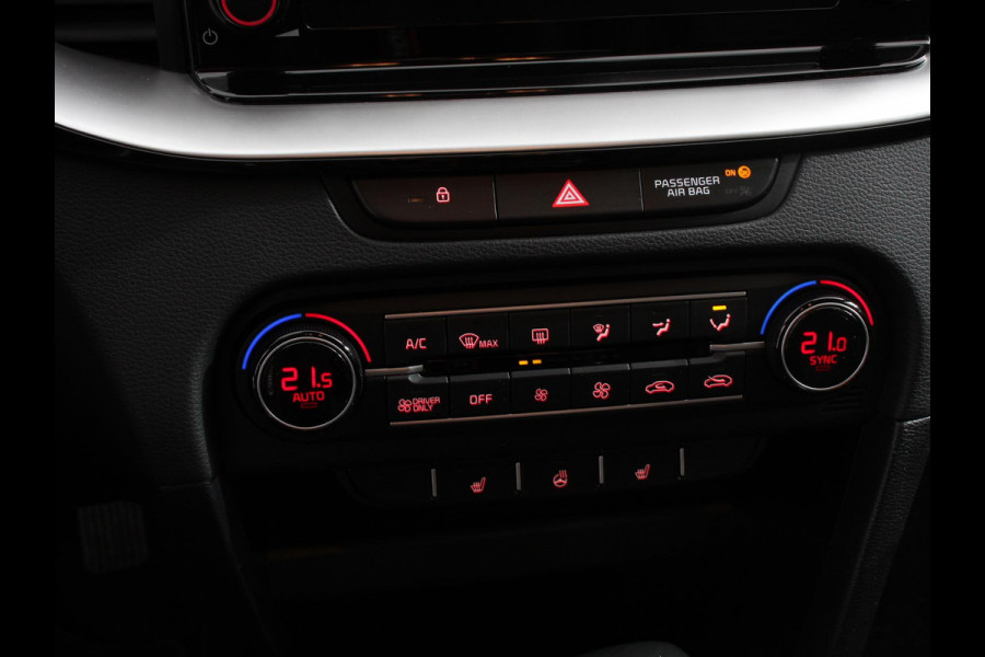 Kia Ceed Sportswagon 1.6 GDI PHEV AUTOMAAT DynamicLine | Navigatie | Apple carplay/Android Auto | Cruise Control | Lichtmetalen Velgen | Climate Control