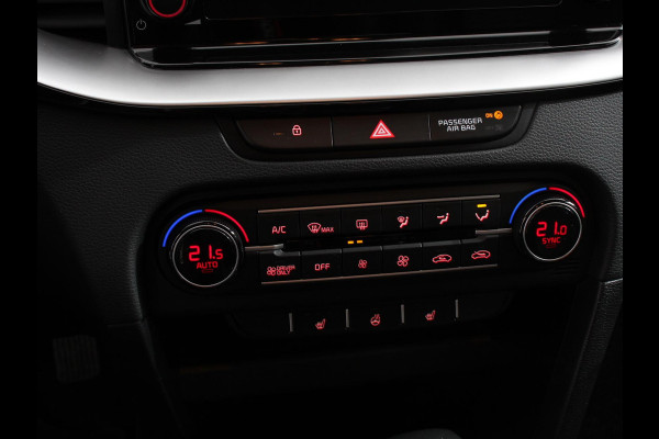 Kia Ceed Sportswagon 1.6 GDI PHEV AUTOMAAT DynamicLine | Navigatie | Apple carplay/Android Auto | Cruise Control | Lichtmetalen Velgen | Climate Control