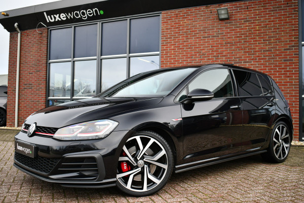 Volkswagen Golf 2.0 TSI GTI Performance Pano ACC 19inch Keyless Alcantara