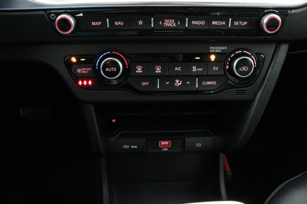 Kia e-Niro ExecutiveLine 64 kWh*3FASE*ACC*CAM*NAVI*ECC*HAAK*