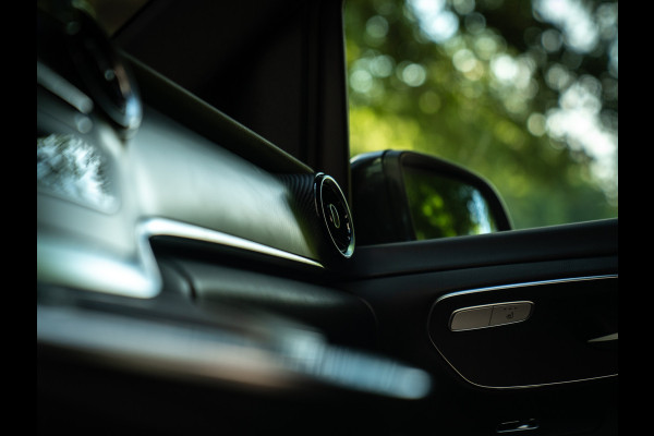 Mercedes-Benz V-Klasse 250d Lang DC | €64.900,- Ex. BTW | Luchtvering | CarPlay | Elektr. deuren