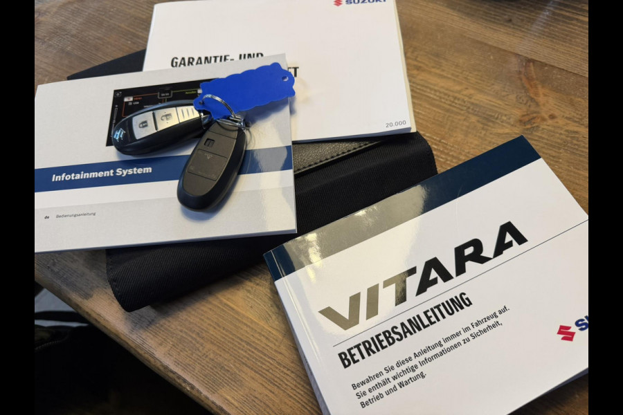 Suzuki Vitara 1.5 Hybrid Panorama Full led Automaat Camera+Pdc Stoelverwarming Adapt. Cruise Navi