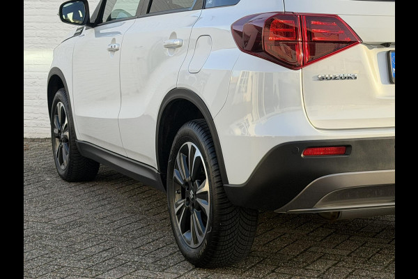 Suzuki Vitara 1.5 Hybrid Panorama Full led Automaat Camera+Pdc Stoelverwarming Adapt. Cruise Navi