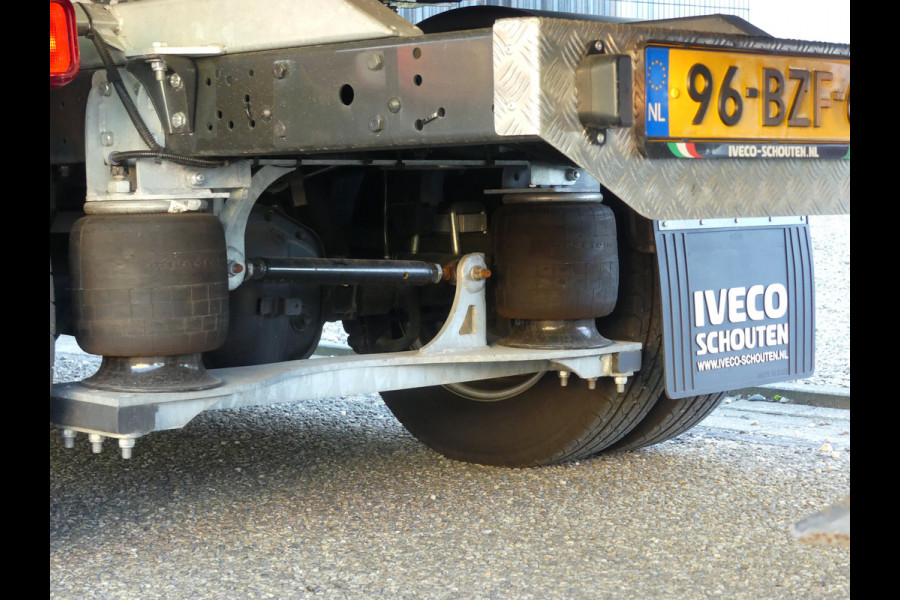 Iveco Daily 40C18 Trekker BE Combi Gekoelde trailer Laadklep/Luchtvering