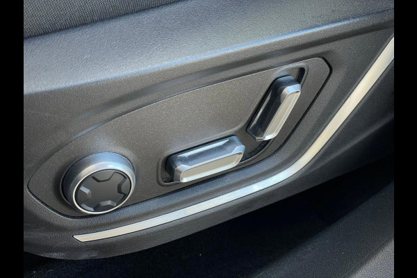 Lynk & Co RS Shadow Edition 01 1.5 262PK Pano 360° Navi Adapt cruise 262PK Elekr. Achterklep